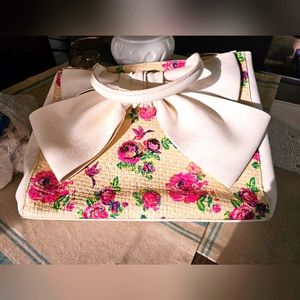 Extra large Betsey Johnson